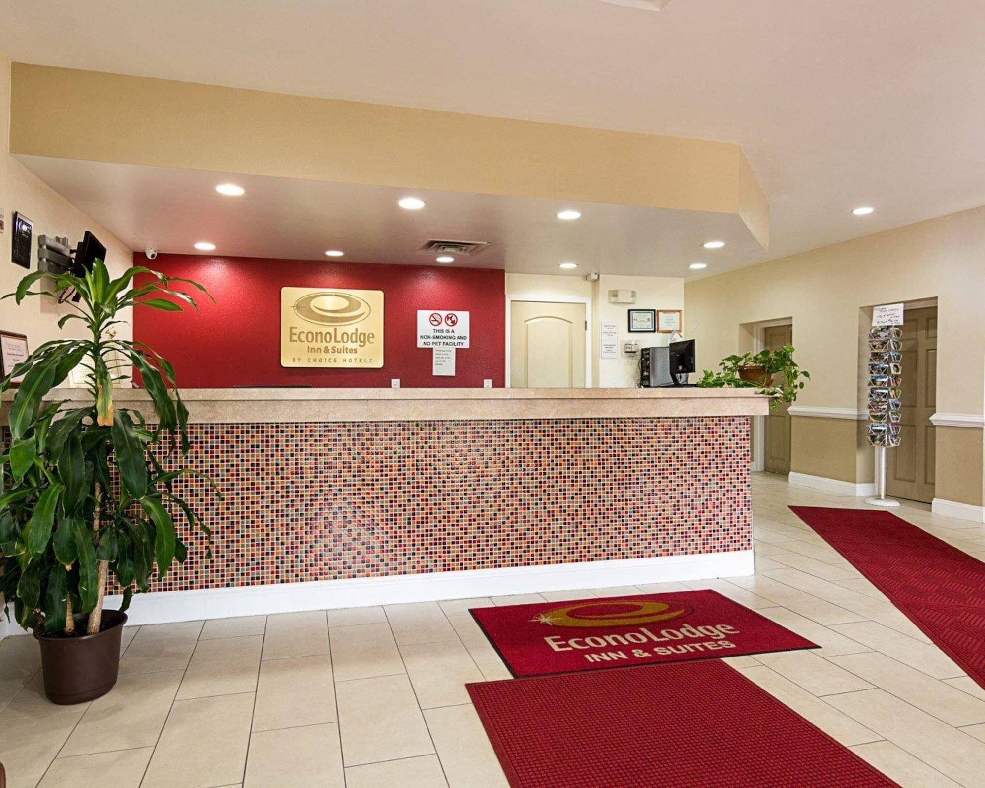 Days Inn & Suites By Wyndham Colonial Williamsburg Zewnętrze zdjęcie