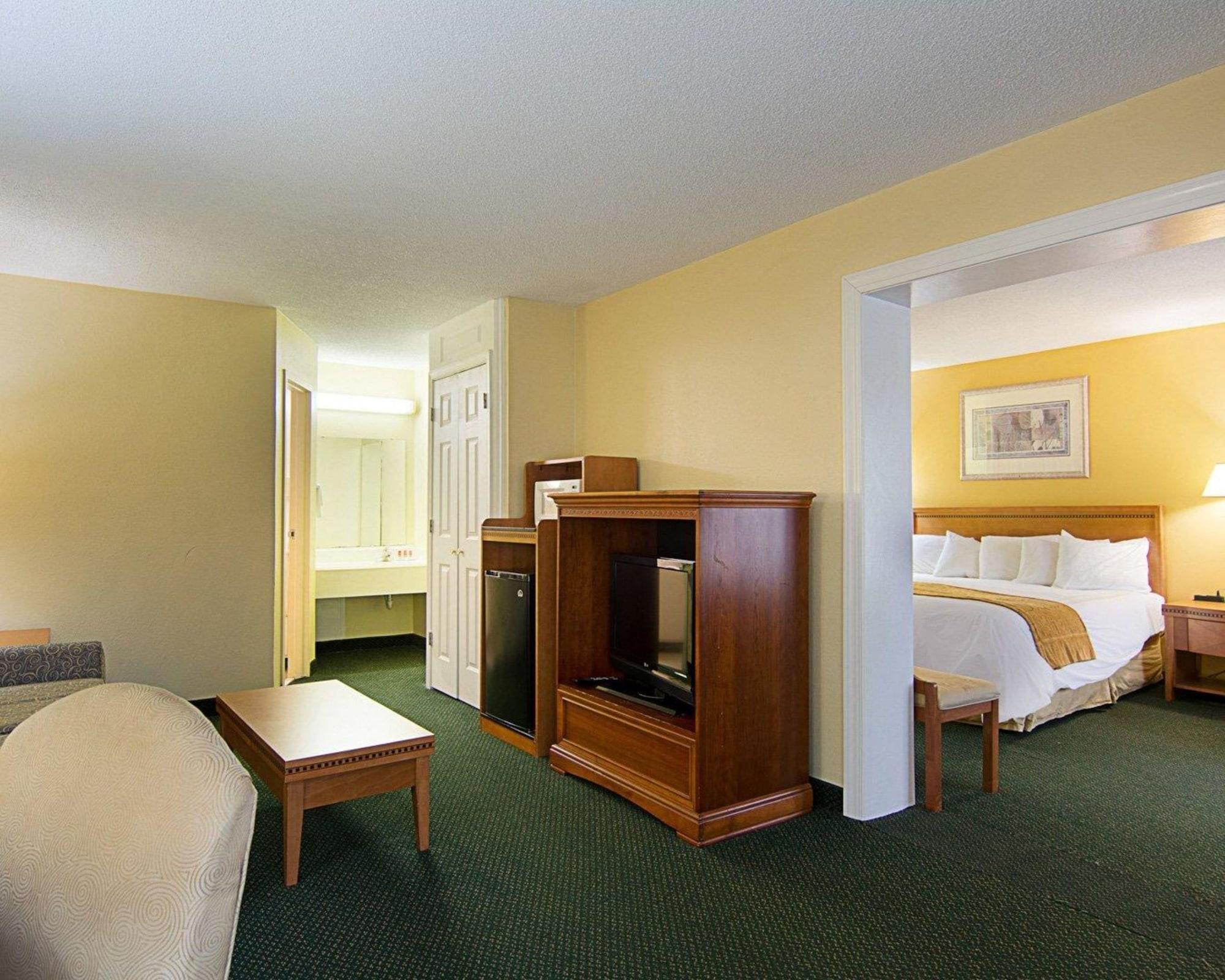 Days Inn & Suites By Wyndham Colonial Williamsburg Zewnętrze zdjęcie