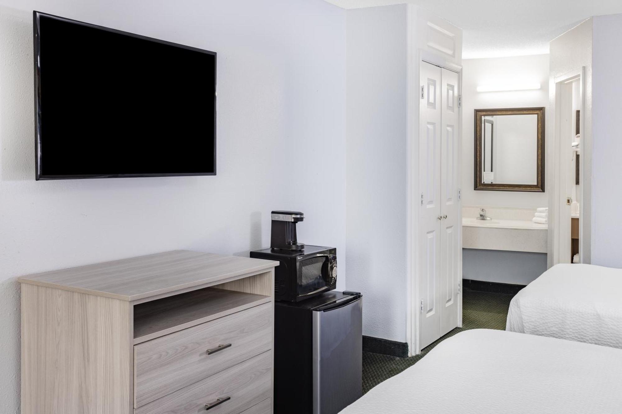 Days Inn & Suites By Wyndham Colonial Williamsburg Zewnętrze zdjęcie
