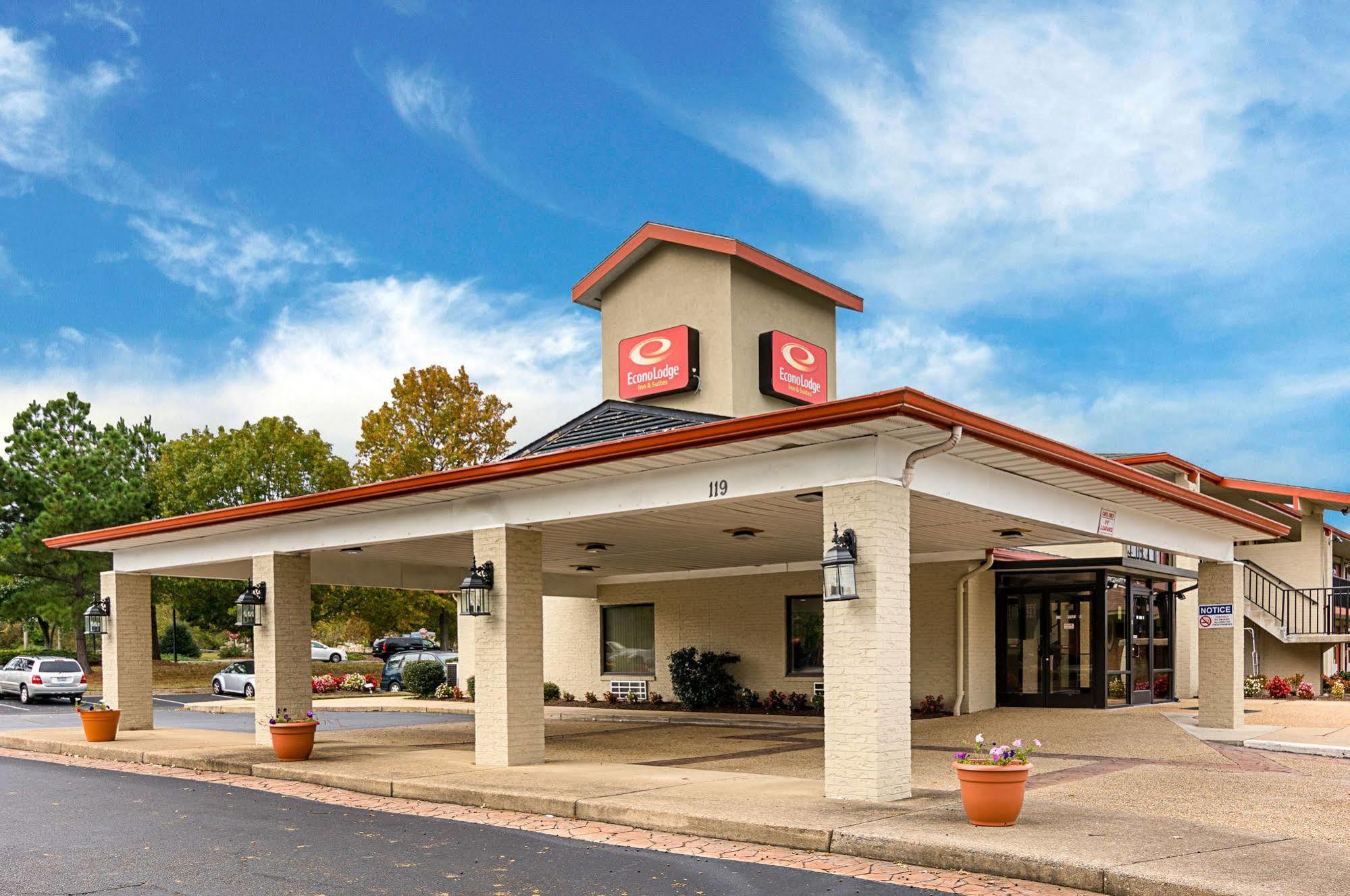 Days Inn & Suites By Wyndham Colonial Williamsburg Zewnętrze zdjęcie